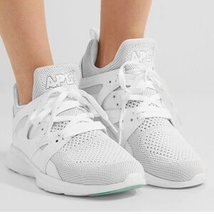 APL ascend w sneaker workout gym white sz 9